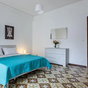  Appartamento Via Liberta Roomy